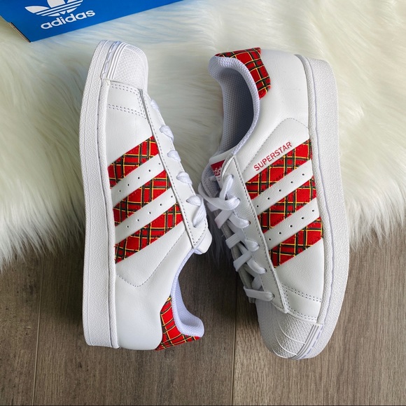 NWT Adidas Originals Superstar Women’s Shoes - Picture 7 of 9